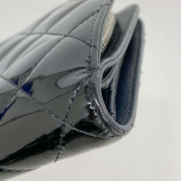 CHANEL Black Leather Wallet